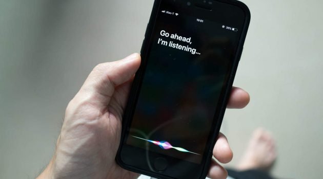 How to work with Siri, When you have to unlock your iPhone first' bug